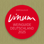 Plakette vom VINUM Weinguide Deutschland 2025